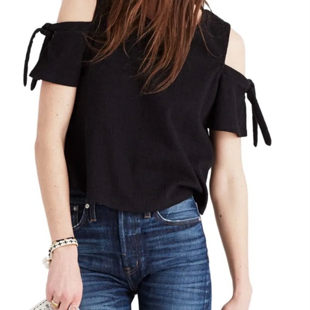 3/$30 Madewell Skylark Cold Shoulder Crop Top